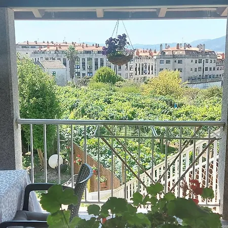 Charming House In With Terrace And Garden *