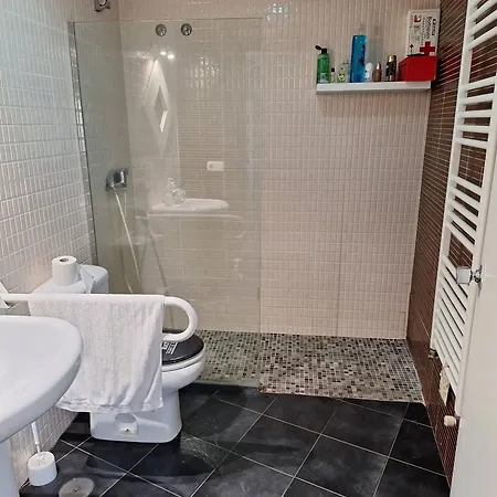 Charming House In With Terrace And Garden * Porriño
