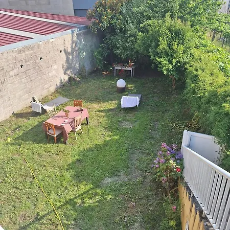 Charming House In With Terrace And Garden 度假居 *